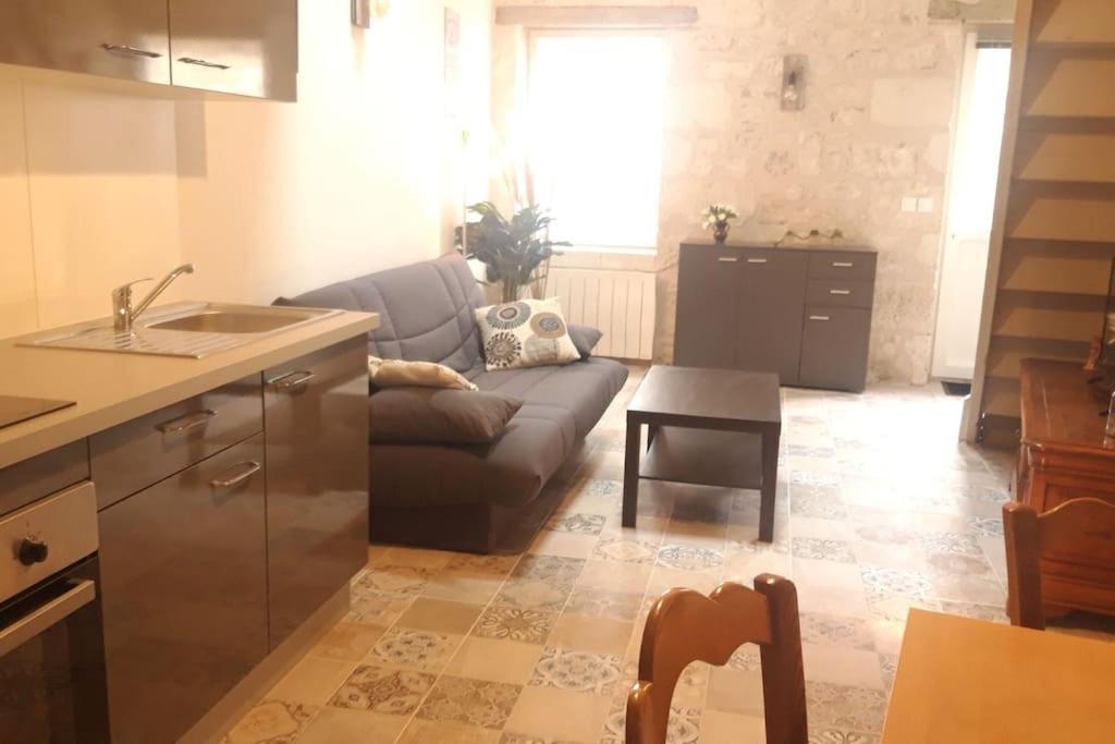 Logement Neuf Et Cosy Proche Centre Ville ชีนง ภายนอก รูปภาพ